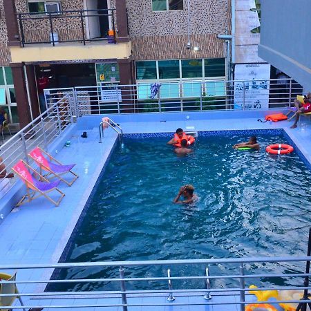24-7 Electricity Agore Hotels And Suites Ltd Awoyaya Extérieur photo
