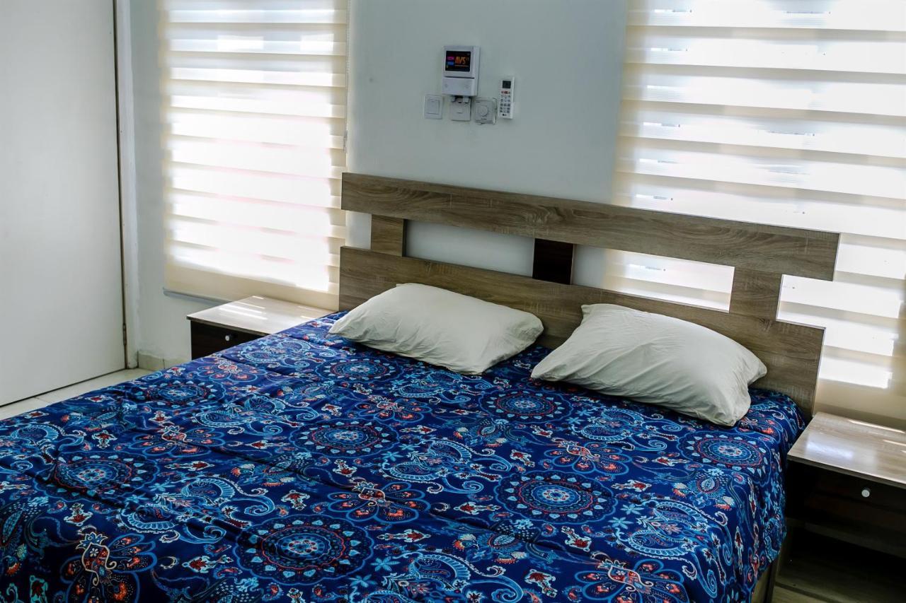 24-7 Electricity Agore Hotels And Suites Ltd Awoyaya Extérieur photo